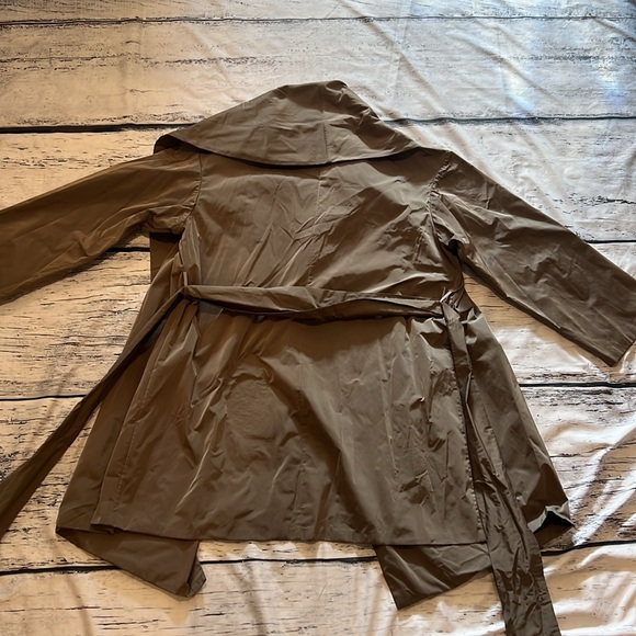MaxMara Gold Tan Trench Coat Size XL - Picture 8 of 8